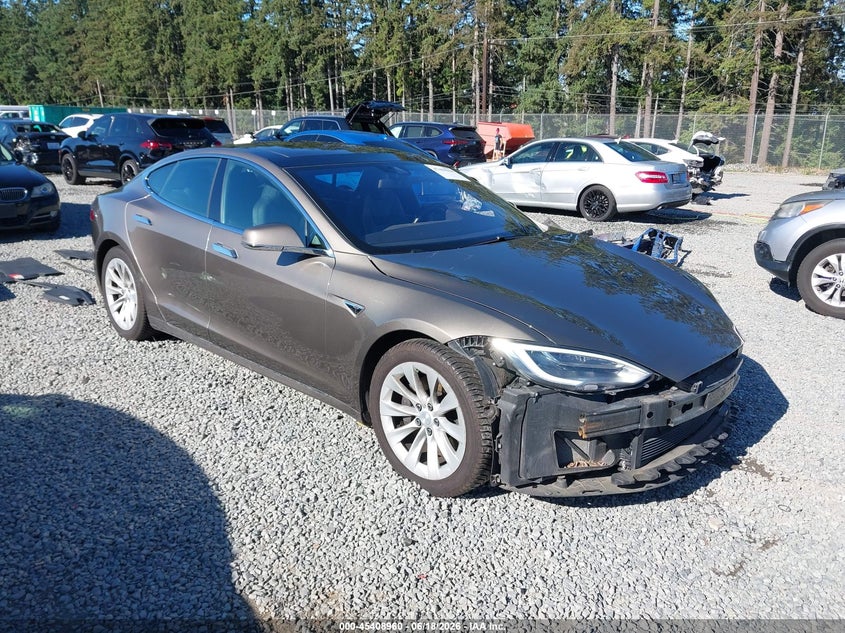 Vin: 5yjsa1e2xgf152451, lot: 45906982, tesla model s 60d/70d/75d/85d/90d 20161