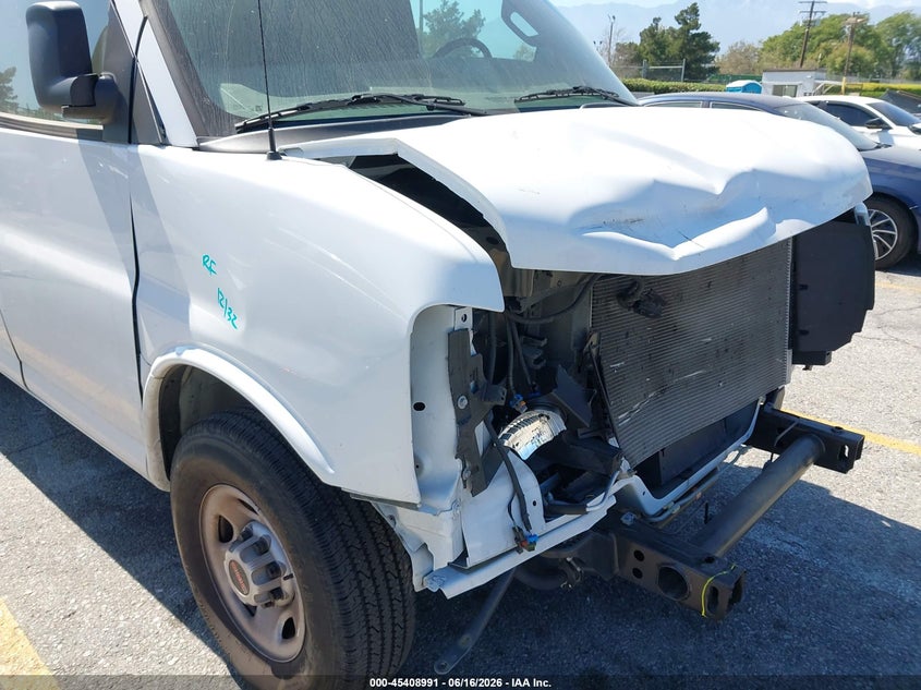 2025 GMC Savana Cargo Rwd 2500 Regular Wheelbase Work Van VIN: 1GTW7AFP4S1102804 Lot: 45408991