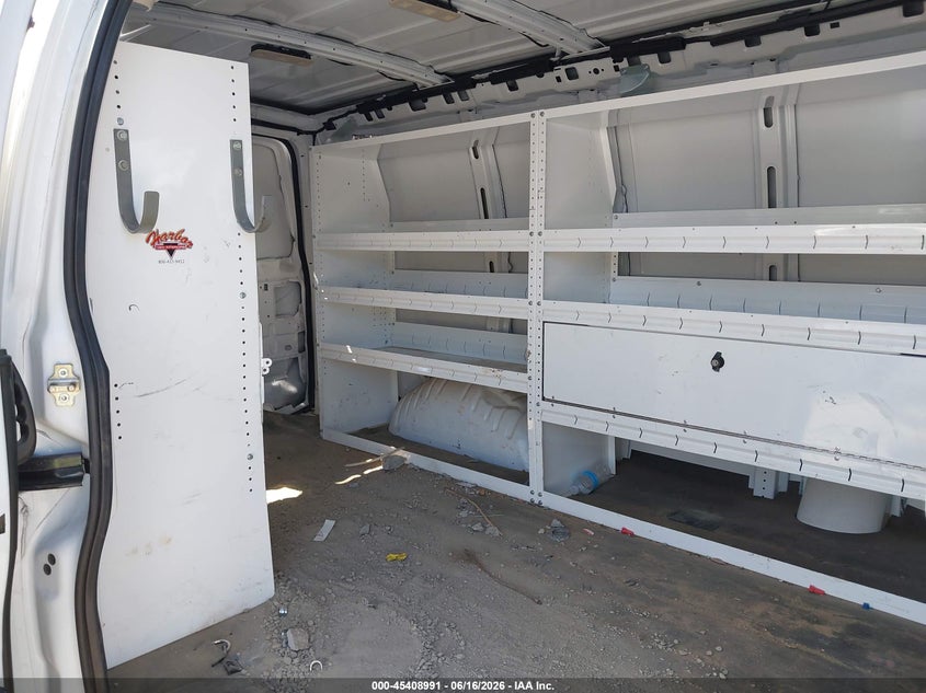 2025 GMC SAVANA CARGO auction photo 8