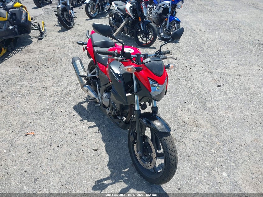 2015 Honda Cb300 F VIN: MLHNC5215F5101740 Lot: 45409055