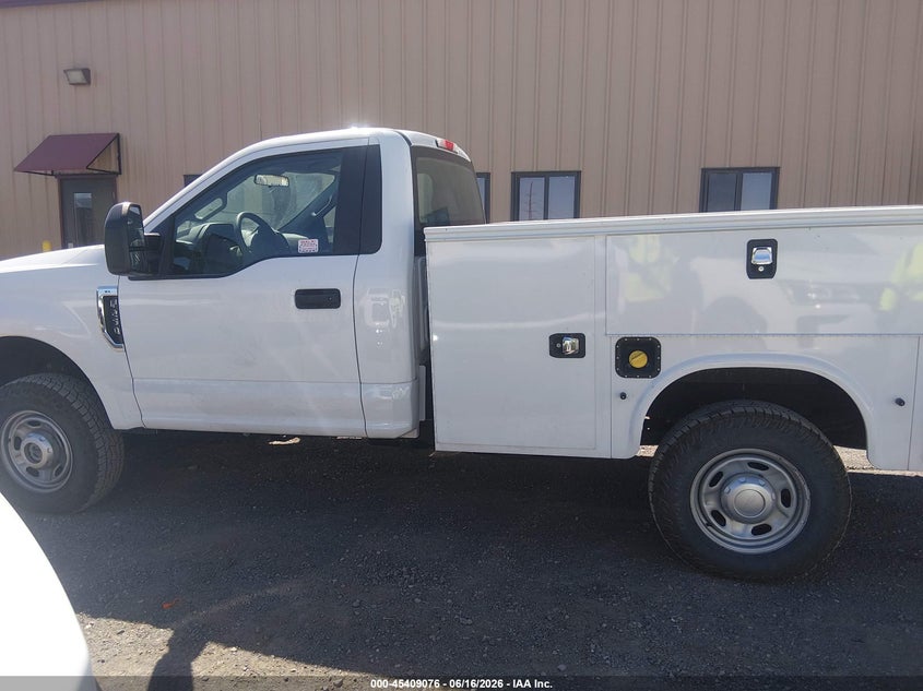 AtlanticExpress - Ford F-250