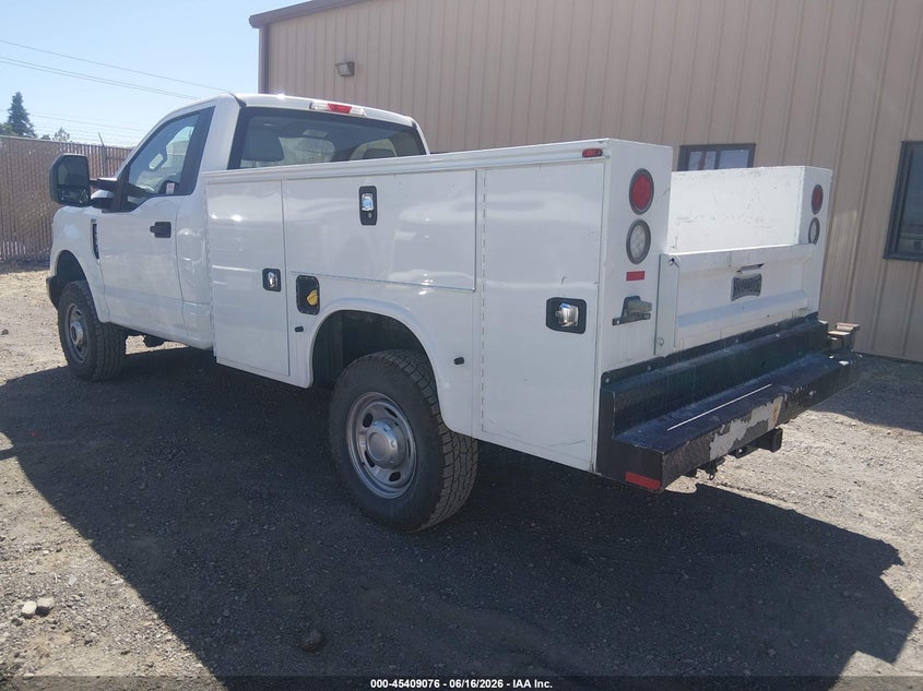 AtlanticExpress - Ford F-250