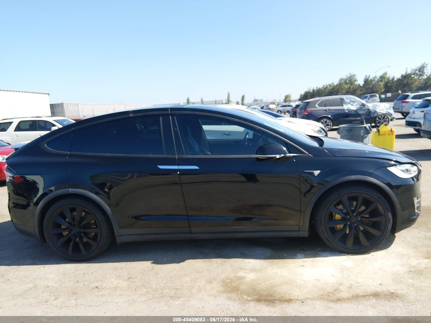 2019 Tesla Model X 100D/75D/Long Range VIN: 5YJXCBE25KF147270 Lot: 45409083