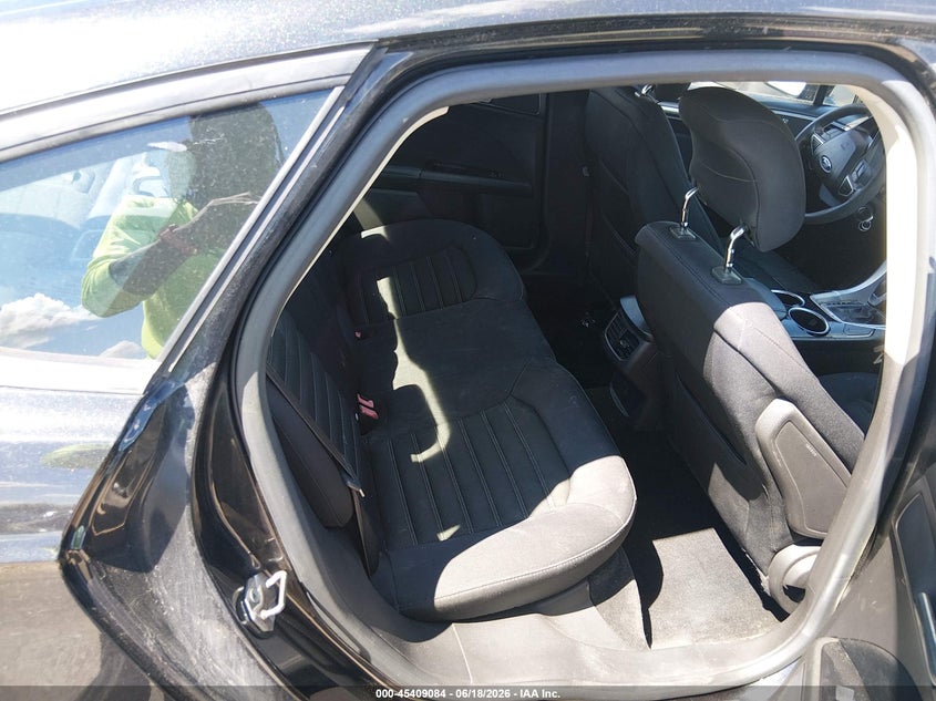 2013 FORD FUSION auction photo 8