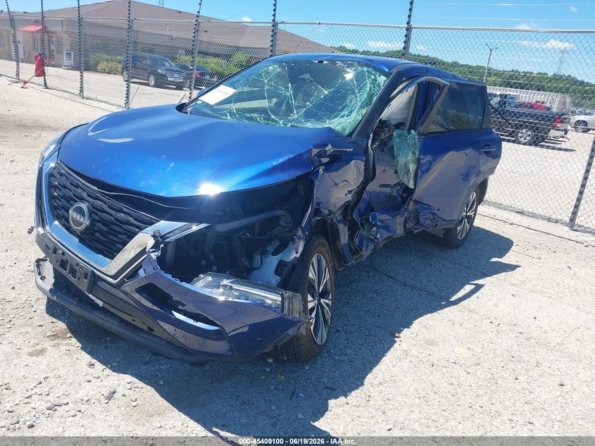 2023 NISSAN ROGUE auction photo 2