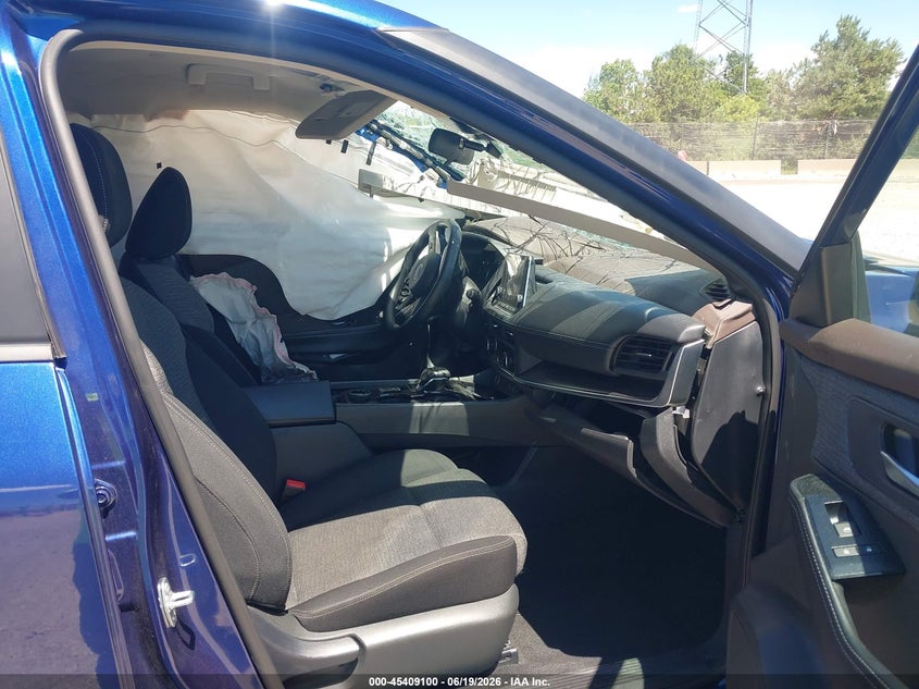 2023 NISSAN ROGUE auction photo 5