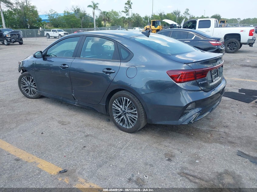 Vin: 3kpf54ad8re801042, lot: 45907142, kia forte gt-line 20243
