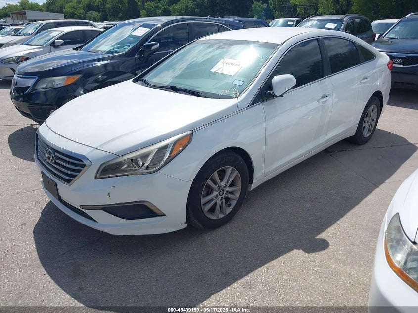 2016 Hyundai Sonata Se 5NPE24AF5GH320552 photo 1