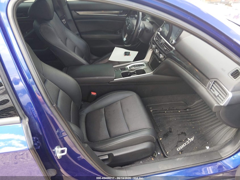 2021 HONDA ACCORD SPORT 2.0T — Photo 5