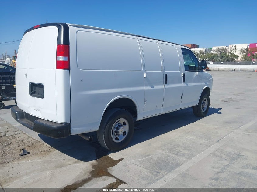 Vin: 1gczggfp5n1165544, lot: 45907291, chevrolet express cargo rwd 3500 regular wheelbase wt 20224