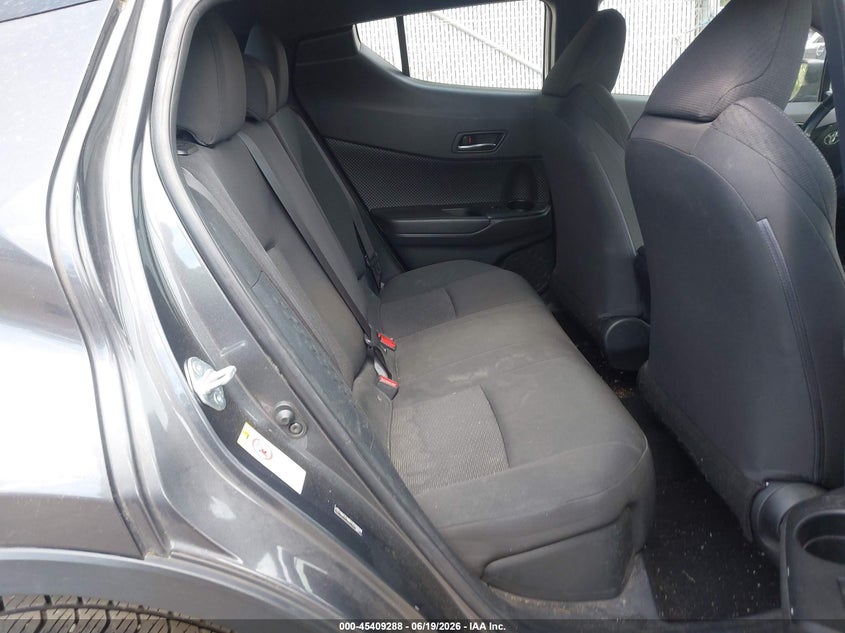 2019 Toyota C-Hr Xle VIN: NMTKHMBX1KR099588 Lot: 45409288