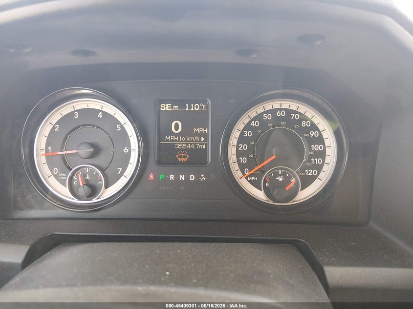 2016 RAM 1500 auction photo 7