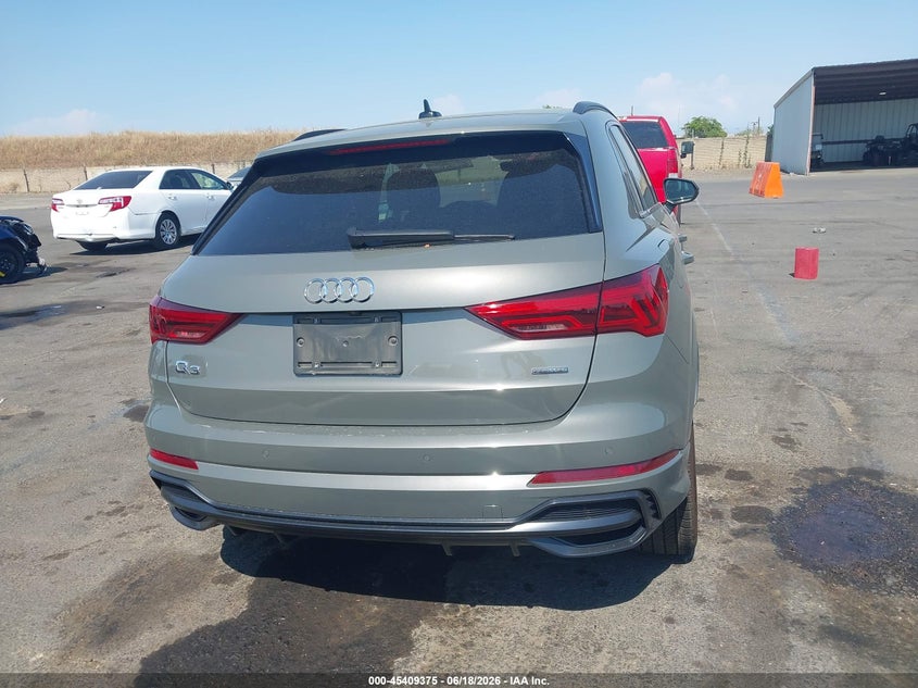 2021 Audi Q3 Premium Plus 45 Tfsi S Line Quattro Tiptronic VIN: WA1EECF3XM1011026 Lot: 45409375