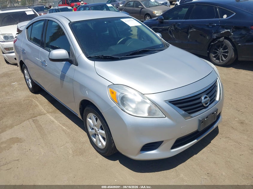2014 Nissan Versa 1.6 Sv