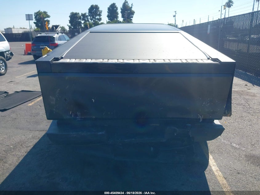 2024 Tesla Cybertruck Cyberbeast VIN: 7G2CEHEE6RA020683 Lot: 45409434