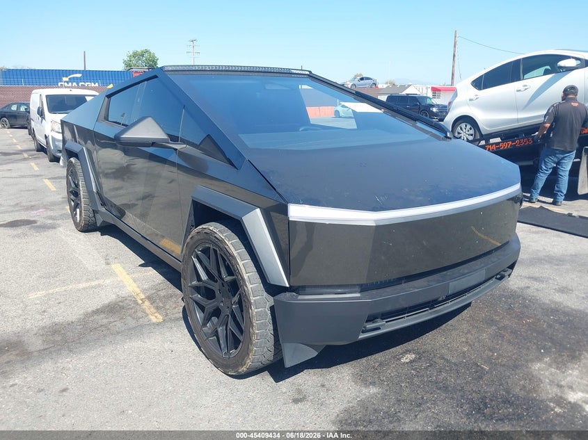 2024 Tesla Cyberbeast