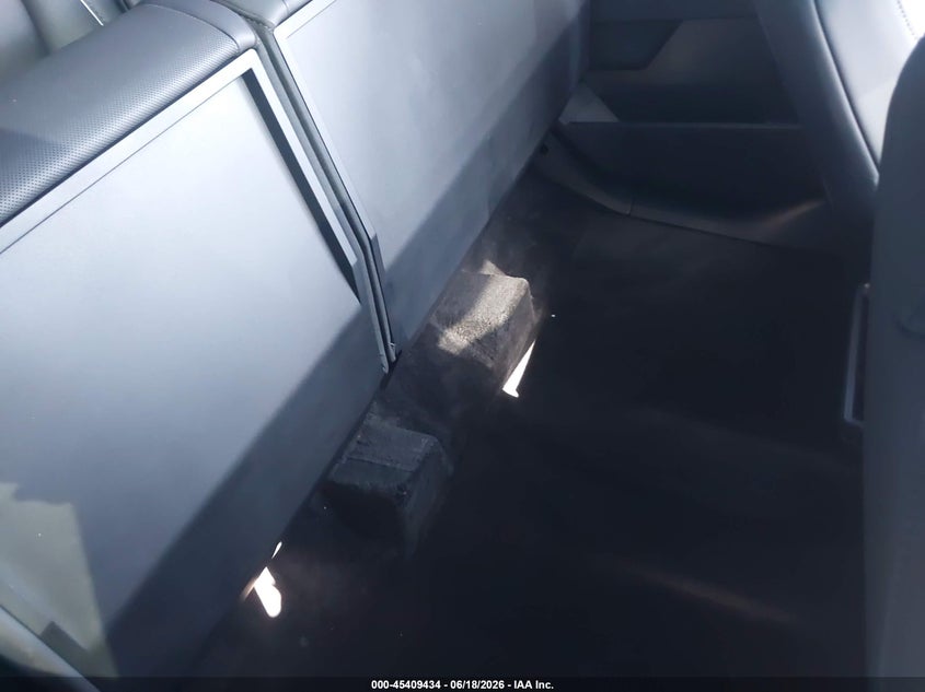 2024 Tesla Cybertruck Cyberbeast VIN: 7G2CEHEE6RA020683 Lot: 45409434