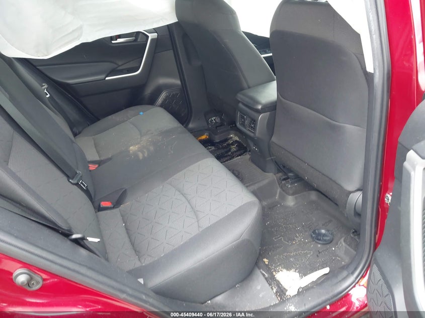 VIN 2T3W1RFVXPW280644 2023 TOYOTA RAV4 XLE