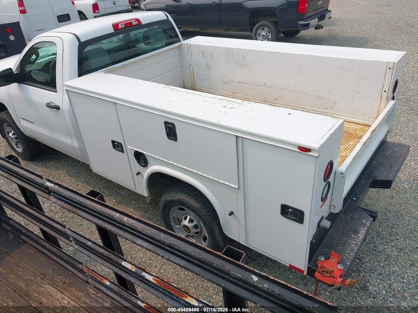 2015 CHEVROLET SILVERADO 2500HD BUILT AFTER AUG 14 auction photo 3
