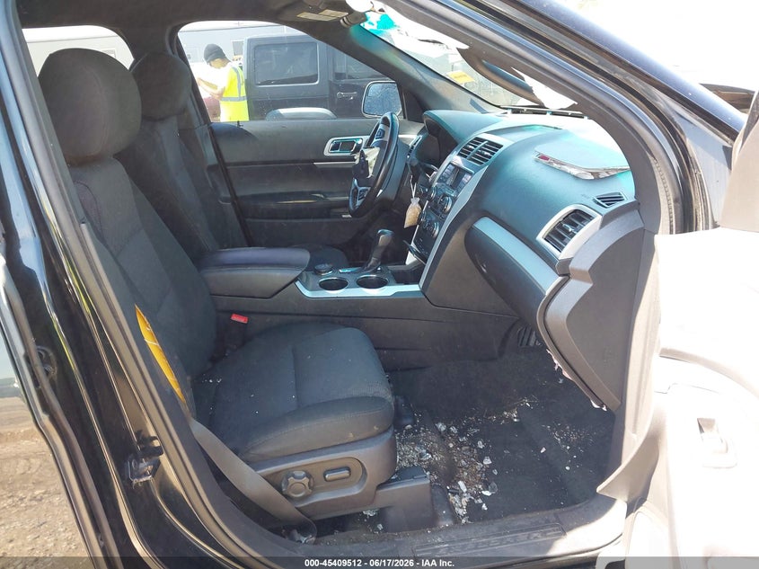 2014 FORD EXPLORER auction photo 5