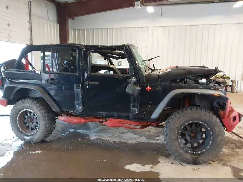 2014 Jeep Wrangler Unlimited Sport VIN: 1C4BJWDG6EL171969 Lot: 45409679
