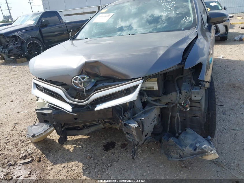 2013 TOYOTA VENZA auction photo 6