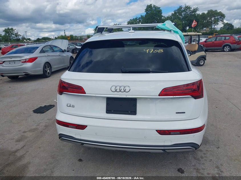 AUDI Q5 2021 VIN WA1BAAFY8M2018789