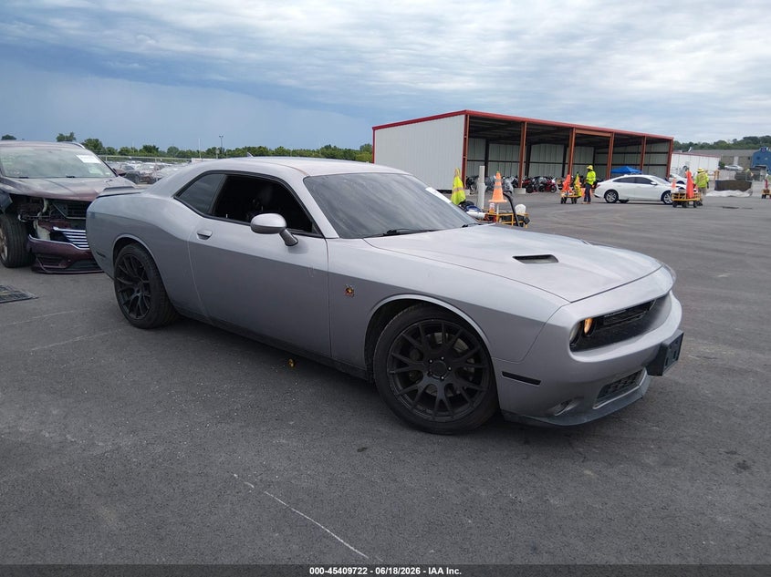 Vin: 2c3cdzfj1jh241122, lot: 45907744, dodge challenger r/t scat pack 2018 img_1