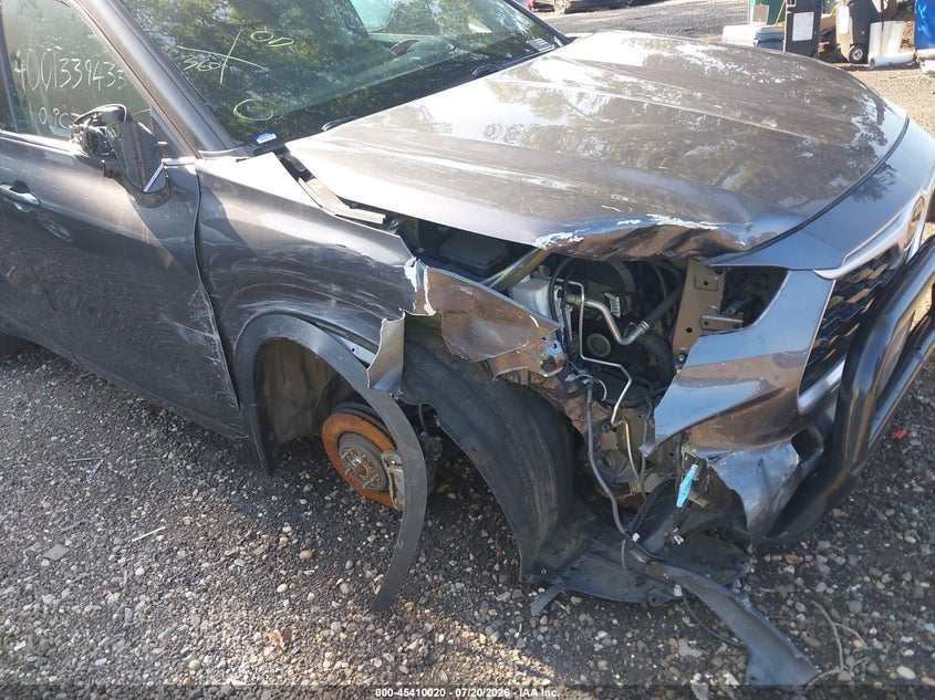 2021 TOYOTA HIGHLANDER auction photo 6