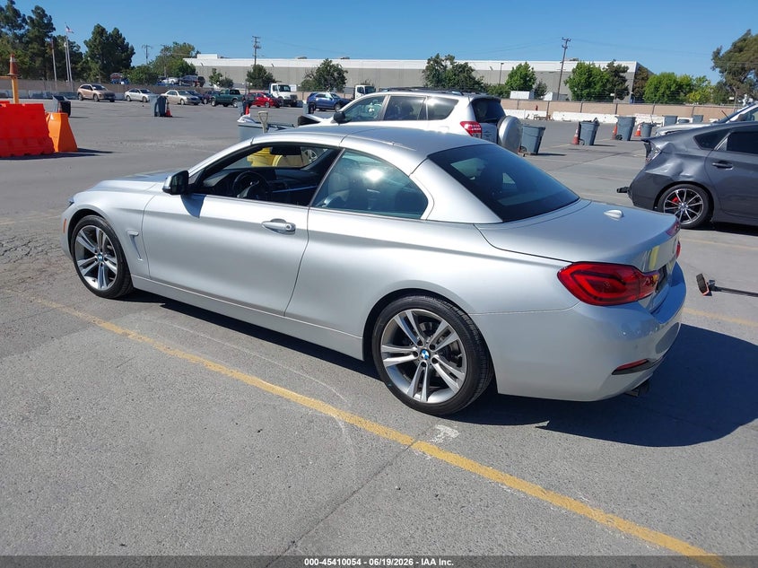 VIN WBA4Z1C50JEC70905 2018 BMW 430I