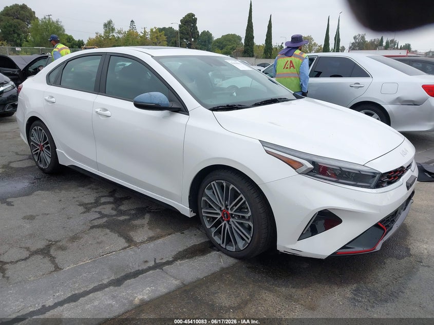 Vin: 3kpf44ac9pe584124, lot: 45908105, kia forte gt 2023 img_1