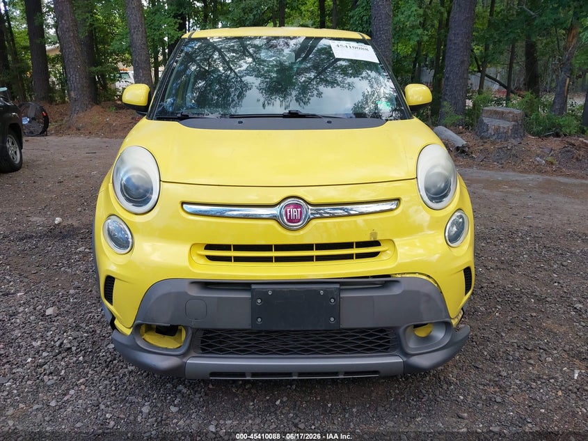 2015 Fiat 500L Trekking VIN: ZFBCFADH2FZ031050 Lot: 45410088