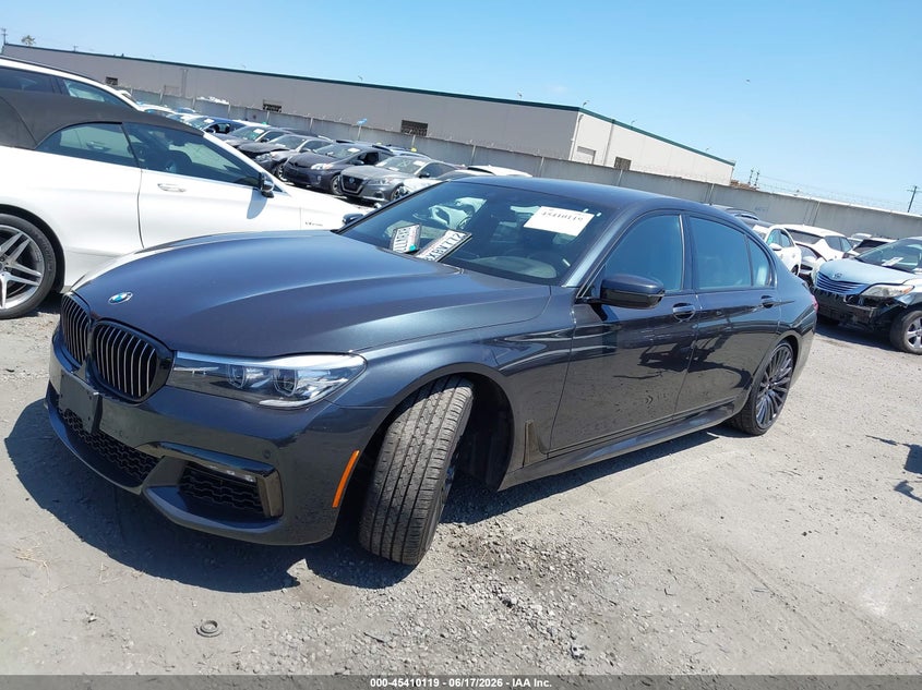 VIN WBA7E2C56JG743027 2018 BMW 740I