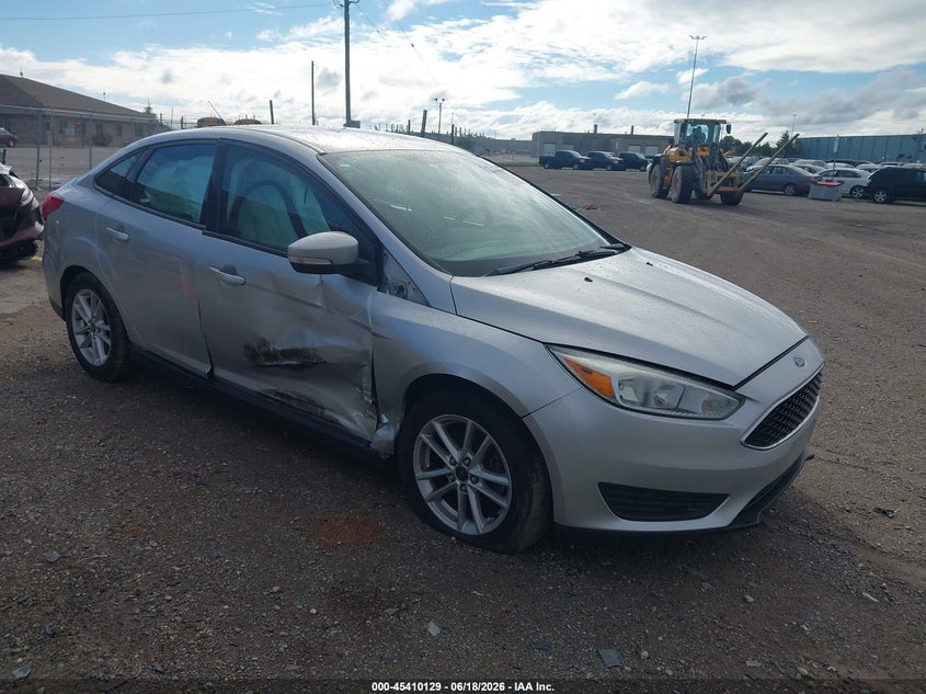 Vin: 1fadp3f28fl254575, lot: 45908151, ford focus se 2015 img_1