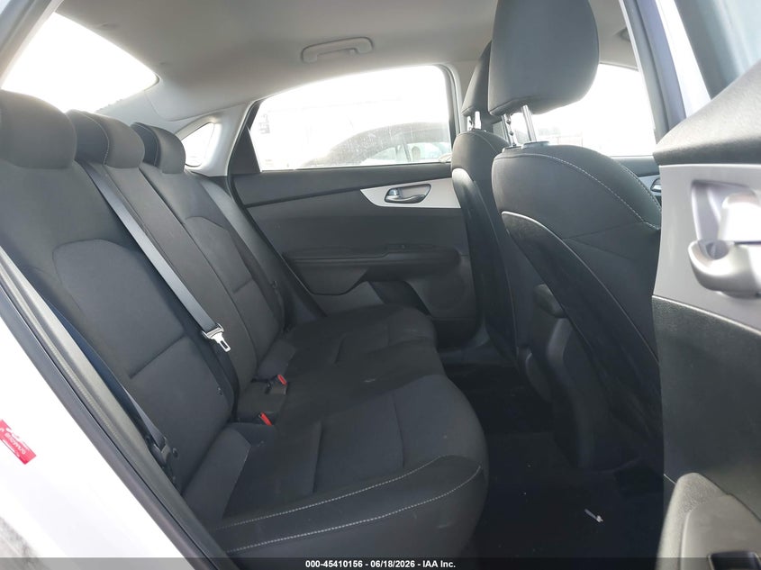 2024 KIA FORTE auction photo 8