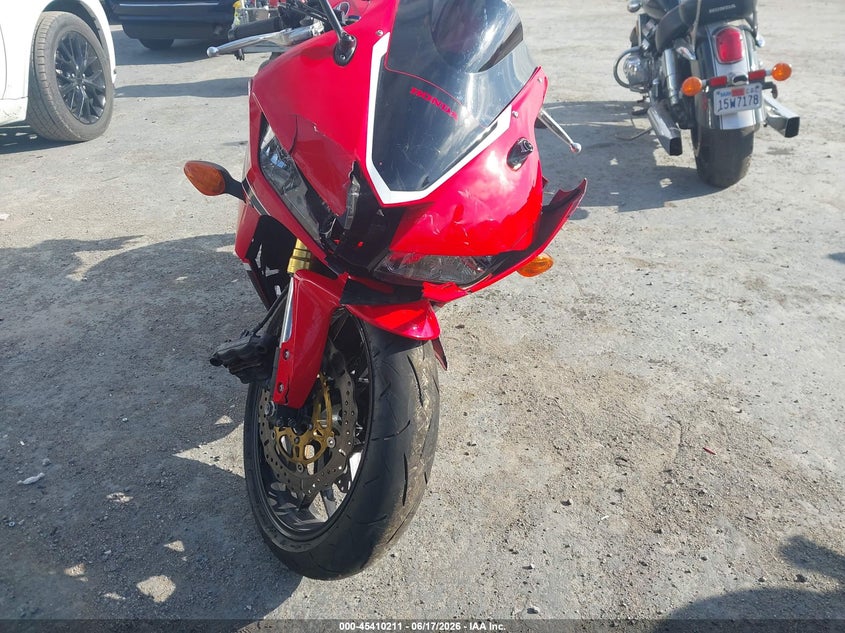 2017 Honda Cbr600 Rr VIN: JH2PC40H3HK300044 Lot: 45410211