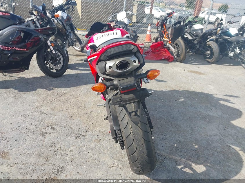 2017 HONDA CBR600 auction photo 6