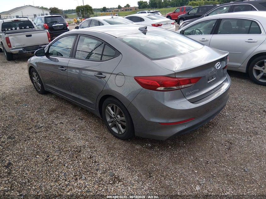 2018 HYUNDAI ELANTRA auction photo 3