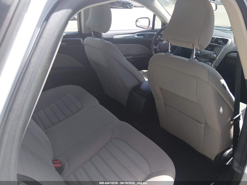 AtlanticExpress - Ford Fusion