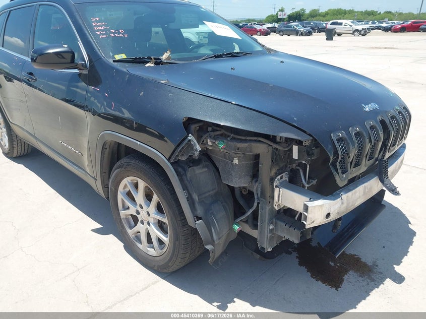 2015 JEEP CHEROKEE auction photo 6