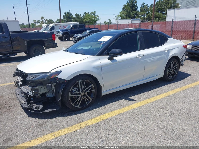 2025 Toyota Camry Xse 4T1DAACK0SU133818 photo 1