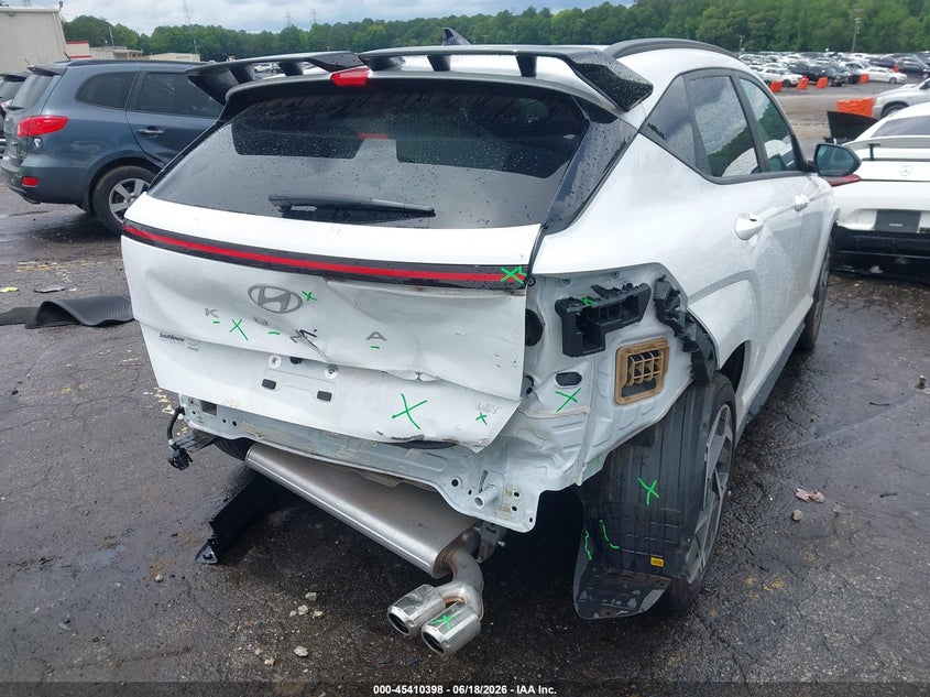 2025 HYUNDAI KONA auction photo 4