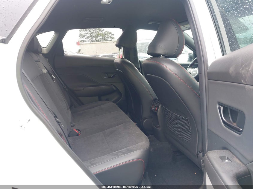 2025 HYUNDAI KONA auction photo 8