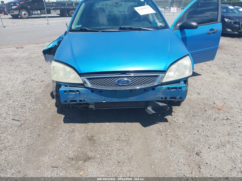 2007 FORD FOCUS auction photo 6