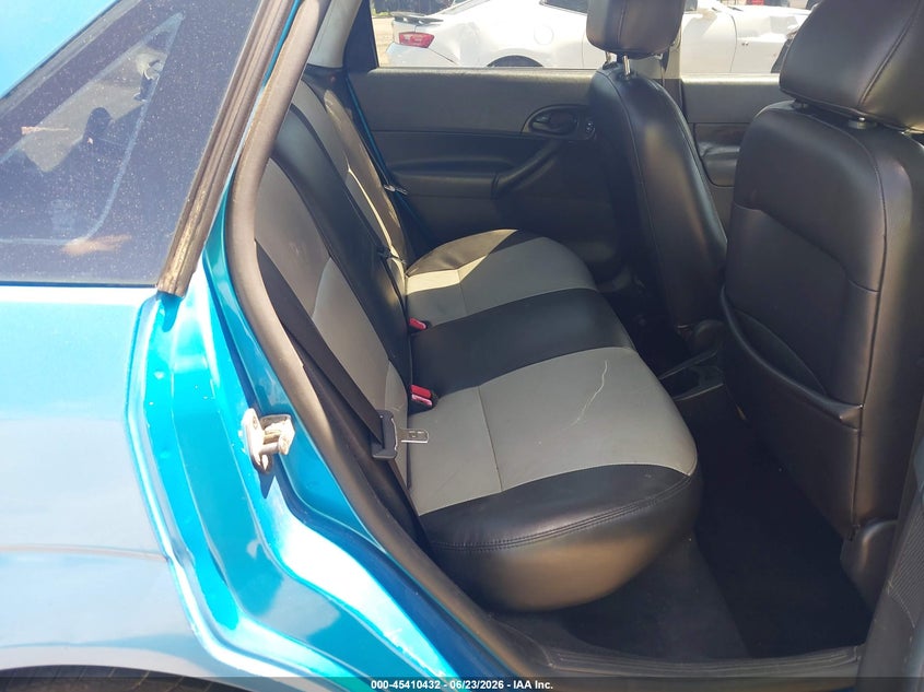 2007 FORD FOCUS auction photo 8