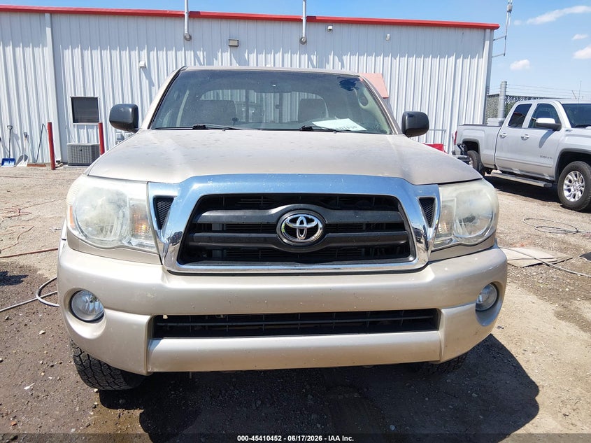 AtlanticExpress - Toyota Tacoma