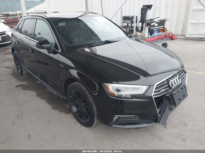 Vin: wautpbff1ja080031, lot: 45908483, audi a3 e-tron 1.4t premium/1.4t tech premium 2018 img_1