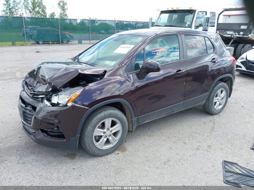 2021 CHEVROLET TRAX auction photo 2