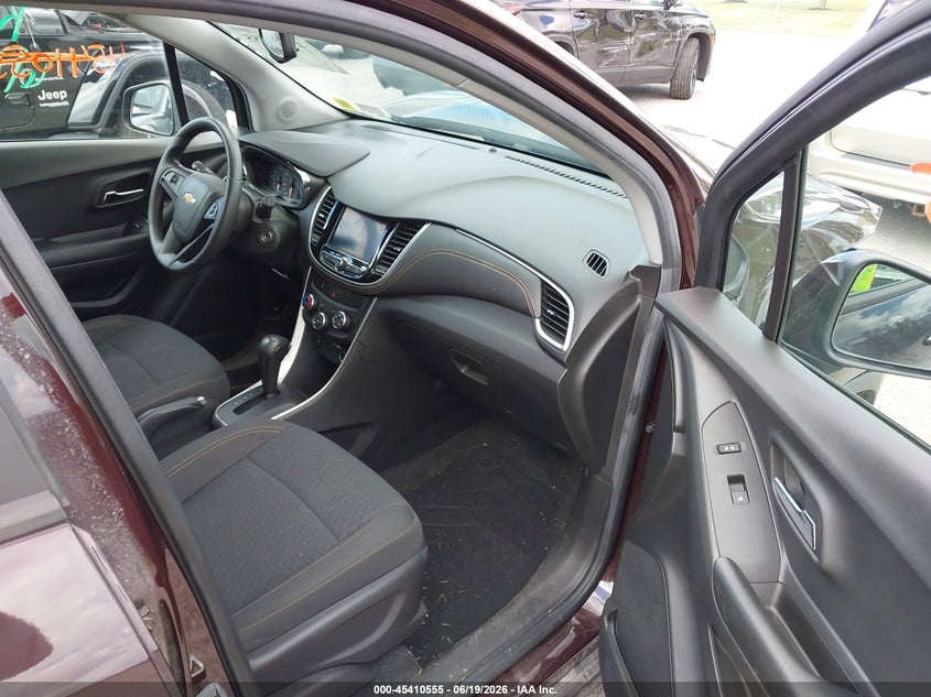 2021 CHEVROLET TRAX auction photo 5