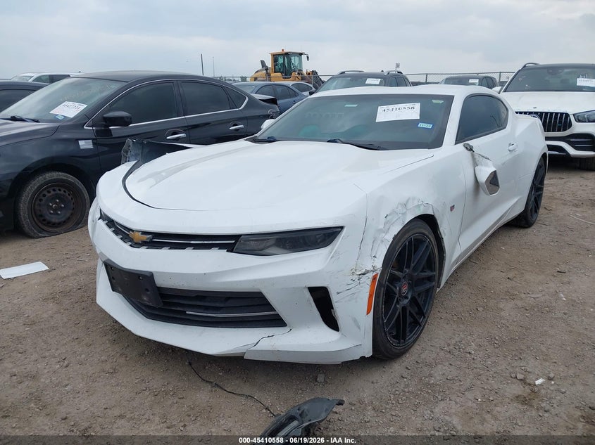 2018 CHEVROLET CAMARO auction photo 2